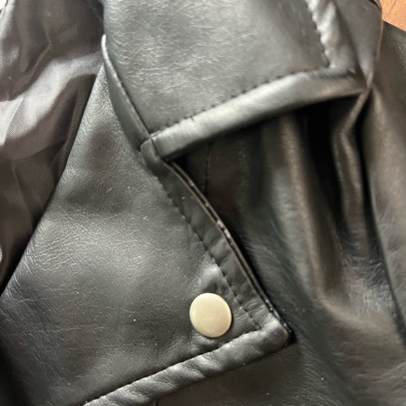 Hudson Black Faux Leather Bomber Jacket with Red Stripes-Size 24 months - Picture 4 of 9